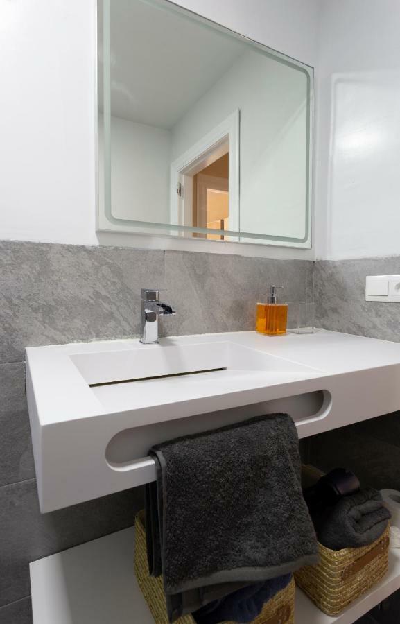 Flamingo Apartment Malaga Ngoại thất bức ảnh