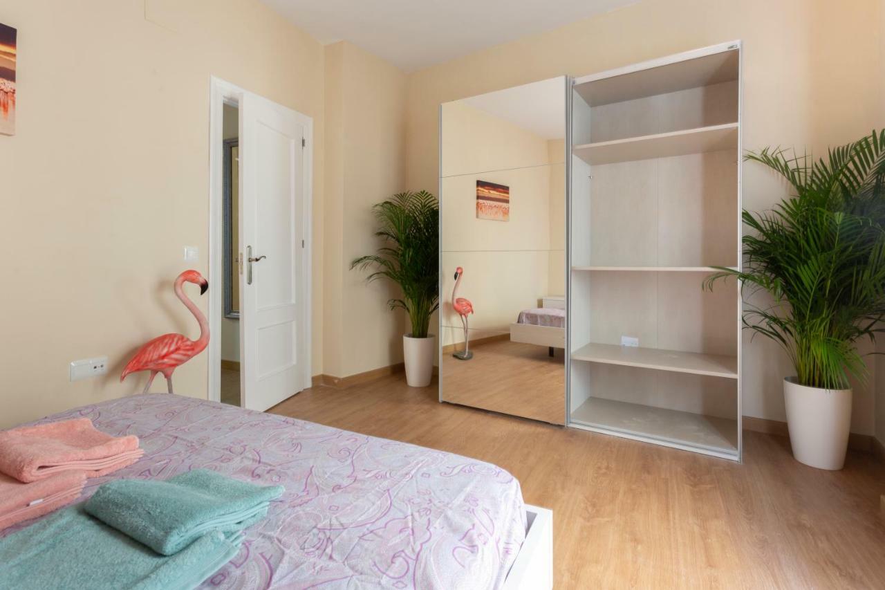 Flamingo Apartment Malaga Ngoại thất bức ảnh